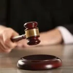 МАСЪУЛИЯТСИЗЛИК ҚОНУНИЙ ЖАВОБГАРЛИККА САБАБ БЎЛДИ