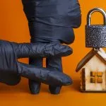 ТАЪМАГИРЛИК ҚОНУНИЙ ЖАЗОГА САБАБ БЎЛДИ