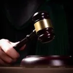 ЭКСПЕРТНИ ЧАЛҒИТГАН ДАЛИЛ НОҲАҚ ЖАЗО ТАЙИНЛАНИШИГА САБАБ БЎЛДИ